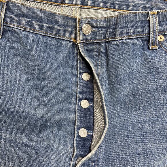 Levi's Vintage 501XX Original Fit Jeans Men's Size 46x32 Blue Denim - Picture 9 of 14